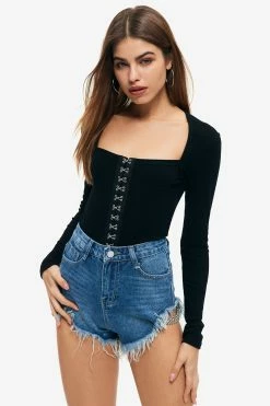 Solado Square Neck Hook And Eye Knitted Long Sleeve Top 9 Solado Square Neck Hook And Eye Knitted Long Sleeve Top -SOLADO Shop jpeg 31942383 d107 4c8b 8260 a1af6c3ddd08 1800x1800