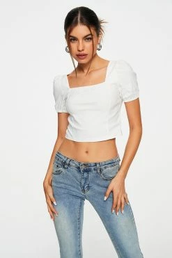 Alternative view of Solado Square Neck Puff Sleeve Backless Crop Top