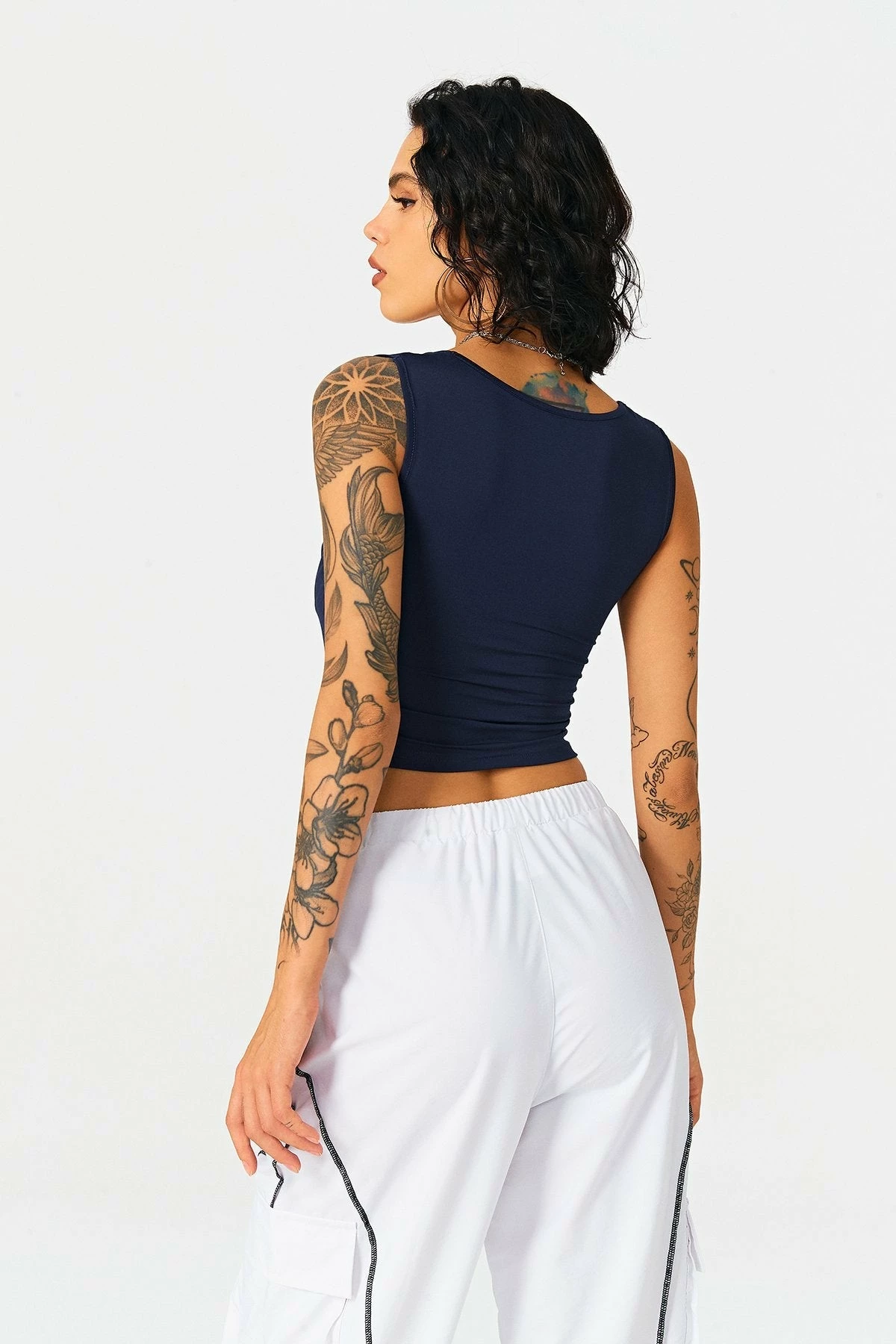 Solado Square Neck Sleeveless Solid Tank Top 5 Solado Square Neck Sleeveless Solid Tank Top - Image 3