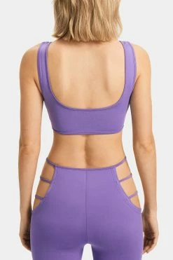 SOLADO Cut Out Chain Detail Backless Corset Top 14 SOLADO Cut Out Chain Detail Backless Corset Top -SOLADO Shop jpeg 339be969 b685 40fa 9fb2 1604892bfb73 1800x1800