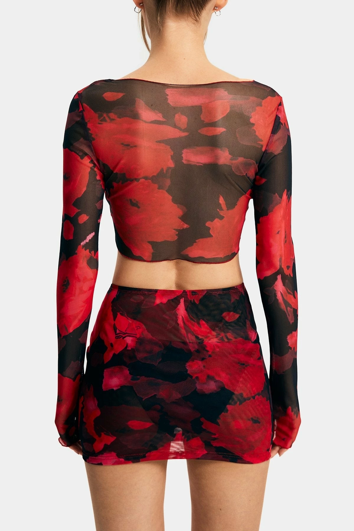 SOLADO Abstract Print Lace Up Long Sleeve Mesh Crop Top 9 SOLADO Abstract Print Lace Up Long Sleeve Mesh Crop Top - Image 7
