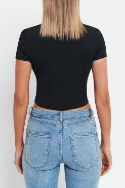 SOLADO Plunging Neck Buckled Detail Short Sleeve Crop Top -SOLADO Shop jpeg 3961844a 0b3a 4e72 8036 6f507596765c 1800x1800