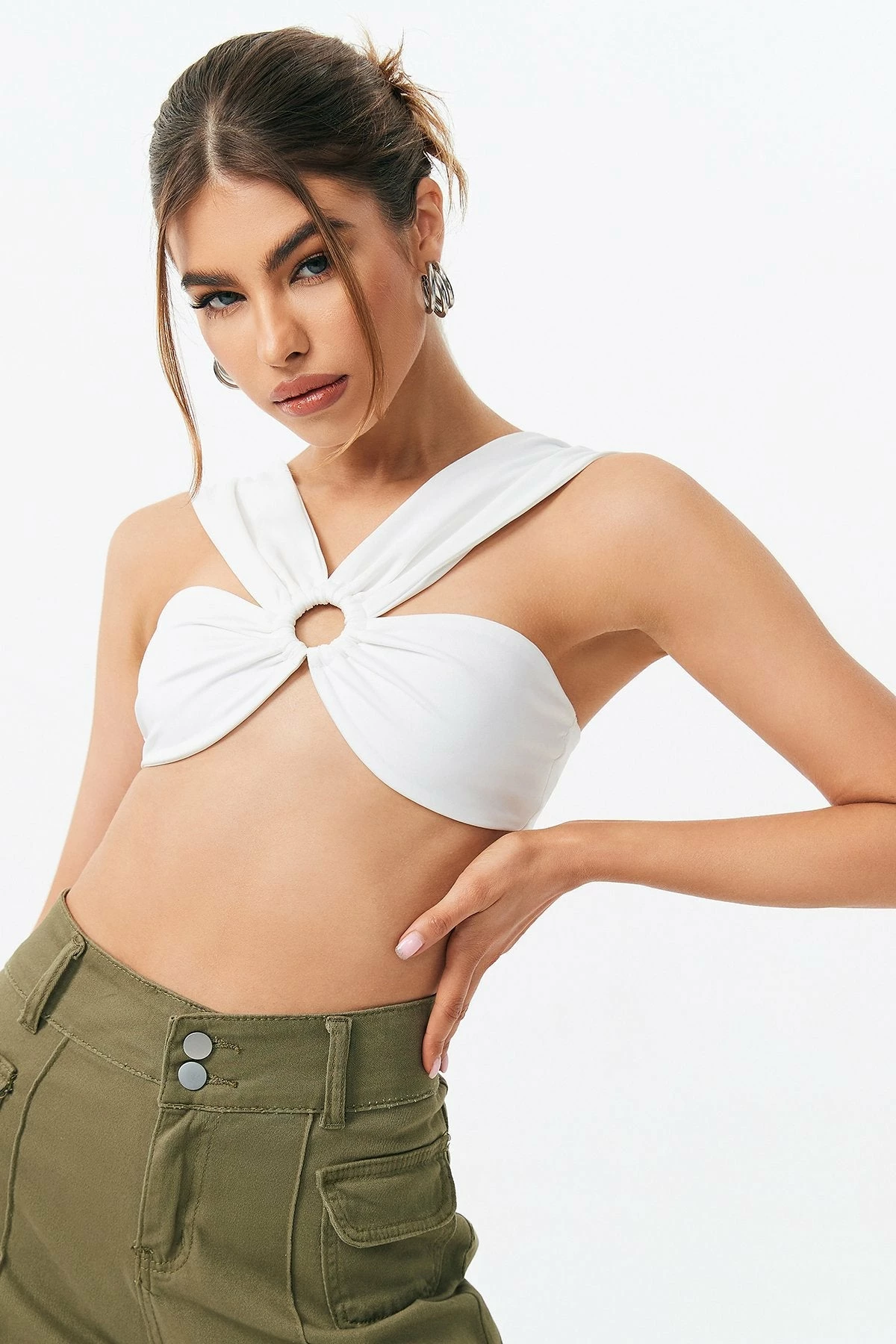 Solado O-Ring Front Cut Out Crop Top 11 Solado O-Ring Front Cut Out Crop Top - Image 9