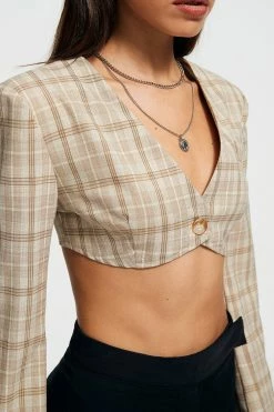 SOLADO Single Buttoned Check Print Long Sleeve Crop Top 13 SOLADO Single Buttoned Check Print Long Sleeve Crop Top -SOLADO Shop jpeg 3c61dcd5 74e5 46eb 85a3 a8ce61933db3 1800x1800