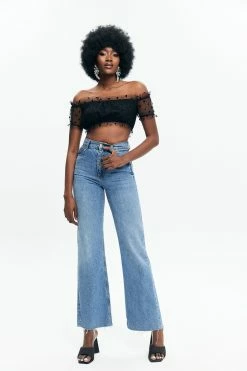 Alternative view of Solado Mesh Splicing Polka Dot Off Shoulder Crop Top