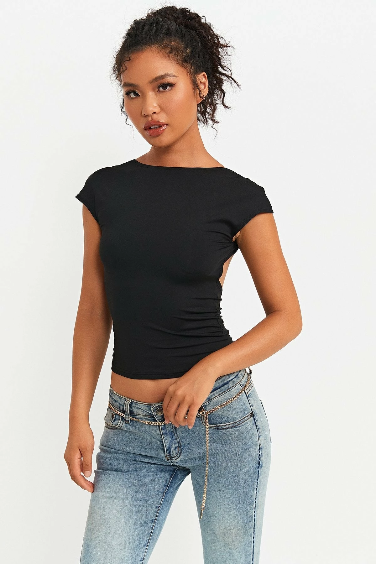 Solado Open Back Short Sleeve Bodycon Crop Top 5 Solado Open Back Short Sleeve Bodycon Crop Top - Image 3