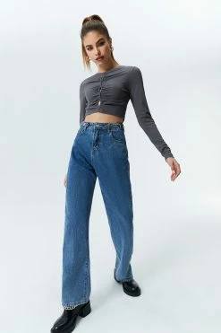 Solado Solid Cut Out Crop Long Sleeve Top -SOLADO Shop jpeg 3fc872d5 1bb0 4af0 9778 8249a905f210 1800x1800