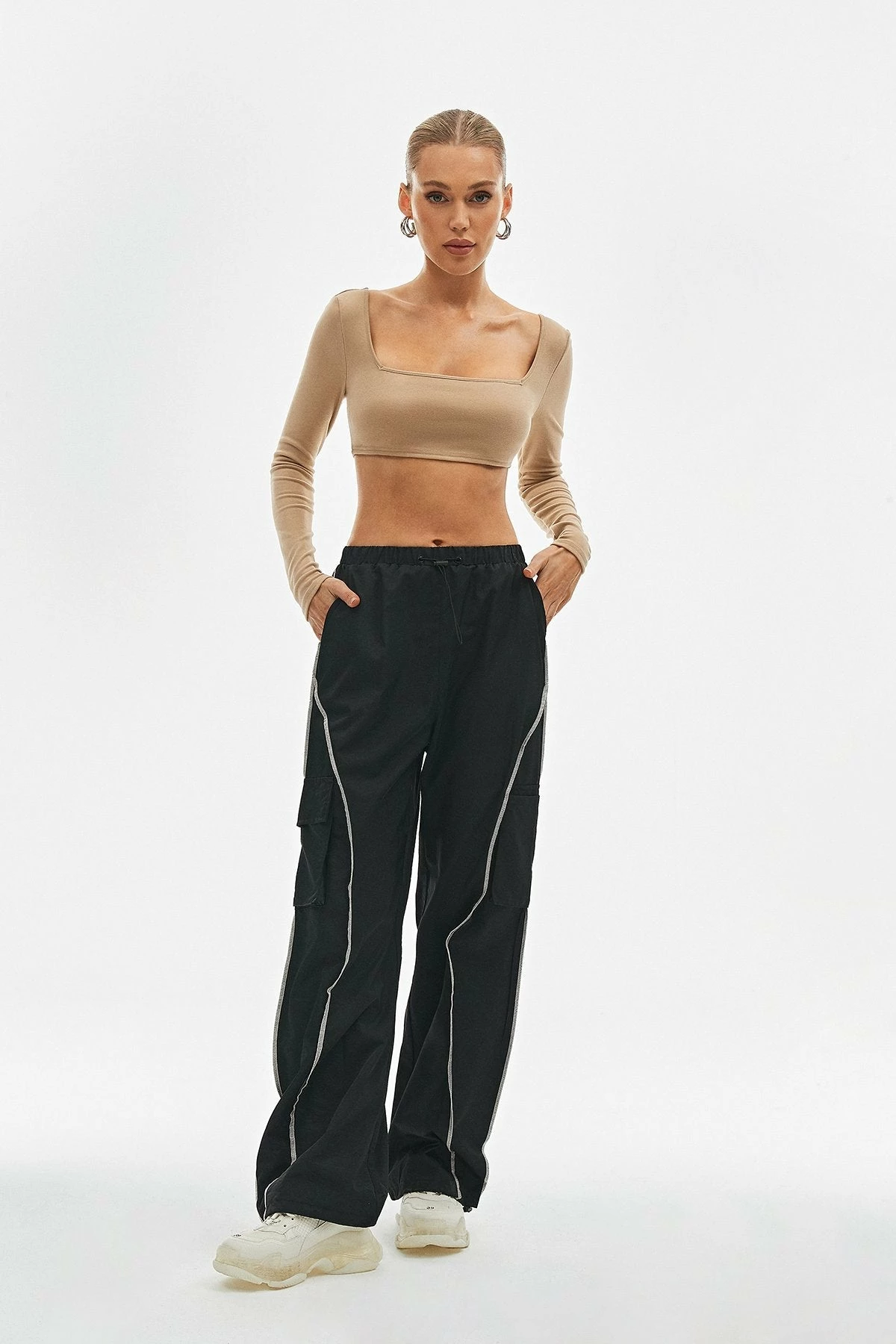 SOLADO Square Neck Solid Long Sleeve Crop Top 5 SOLADO Square Neck Solid Long Sleeve Crop Top - Image 3
