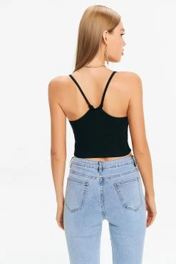 Solado Lettuce Trim Seam Detail Backless Crop Tank Top 12 Solado Lettuce Trim Seam Detail Backless Crop Tank Top -SOLADO Shop jpeg 40cf4f65 6097 49f1 b9fd bb2eaa5f1a91 1800x1800