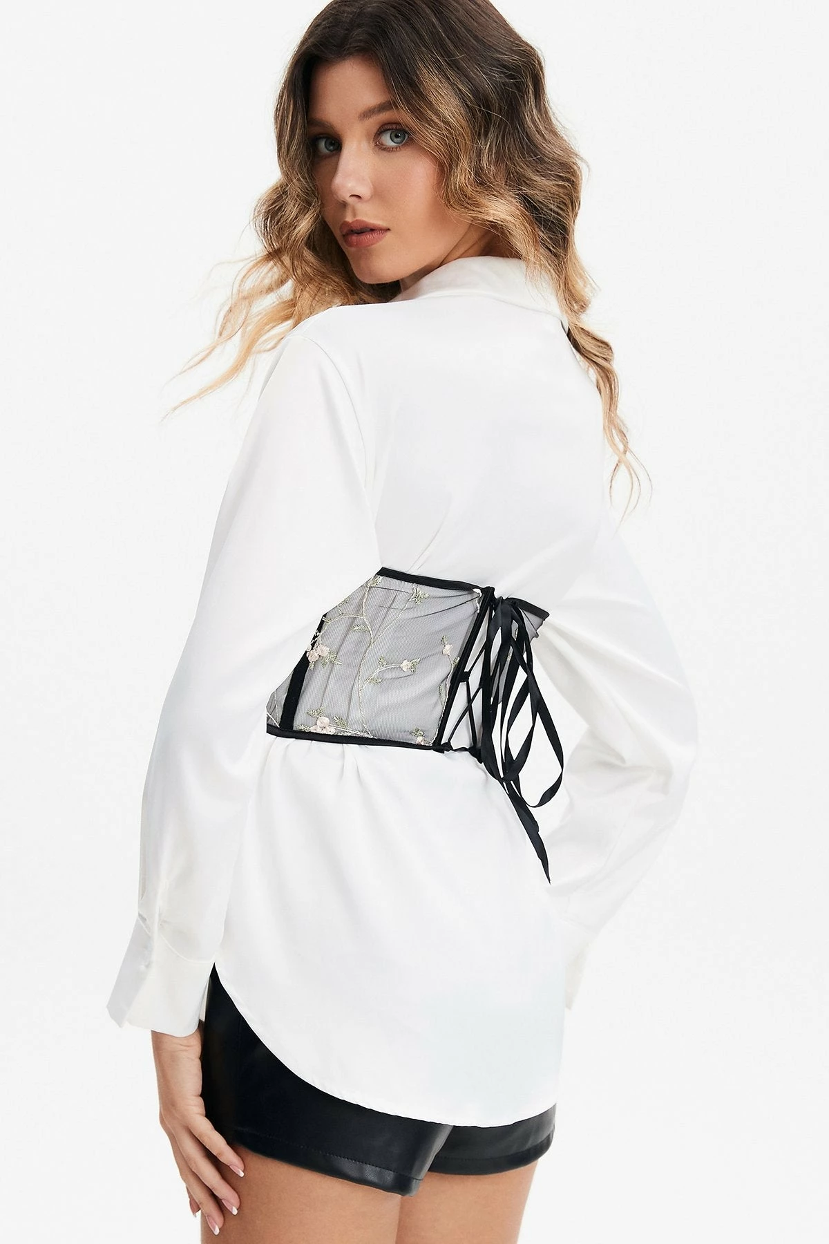 Solado Mesh Embroidery Lace Up Corset Belt Without Blouse 4 Solado Mesh Embroidery Lace Up Corset Belt Without Blouse - Image 2