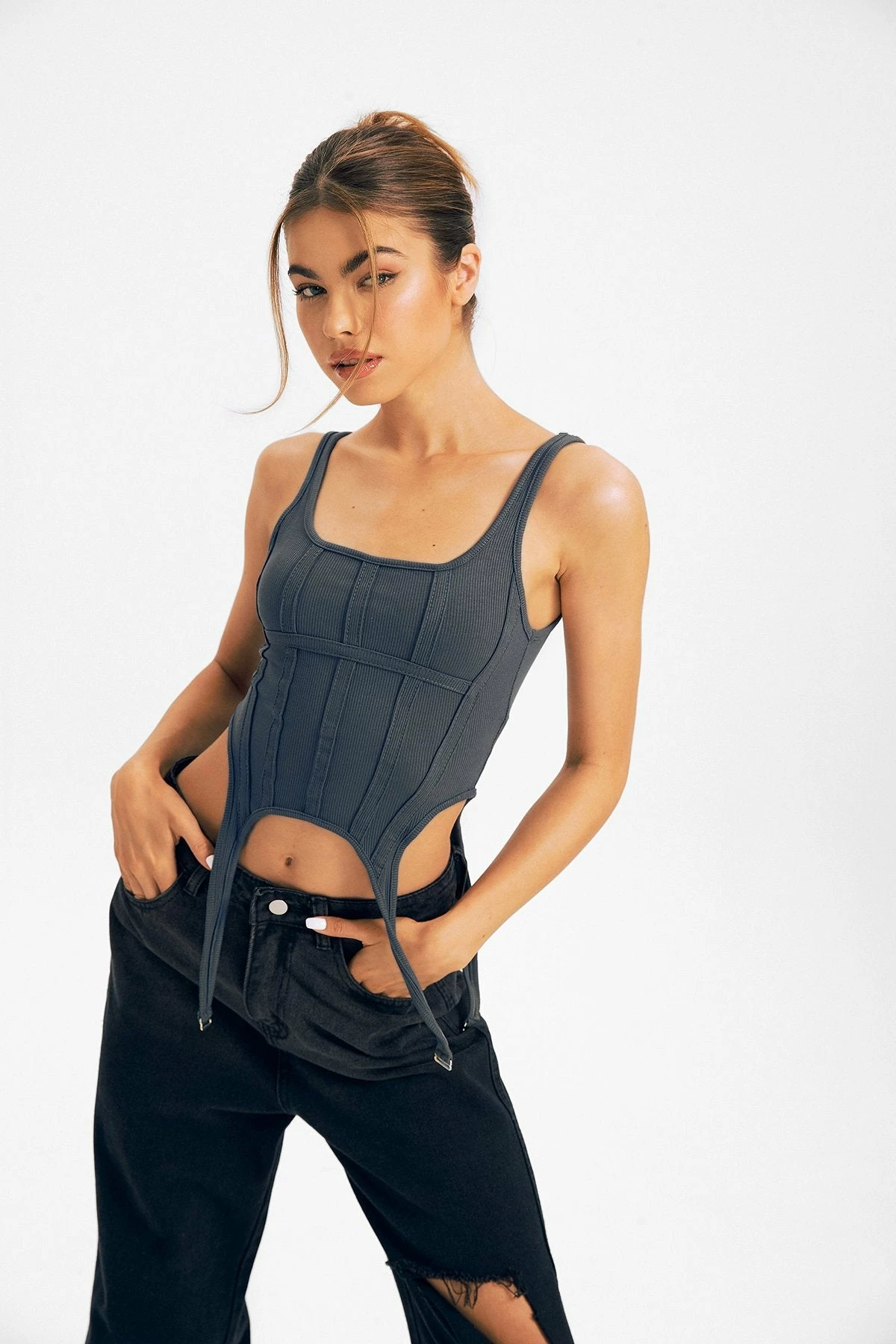 Solado Asymmetrical Hem Boning Ribbed Tank Top 6 Solado Asymmetrical Hem Boning Ribbed Tank Top - Image 4