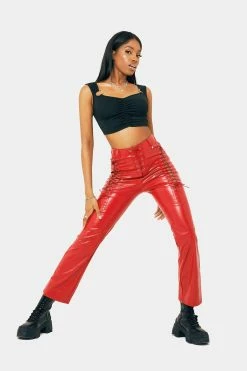 SOLADO O-Ring Decor Ruched Solid Tank Top 13 SOLADO O-Ring Decor Ruched Solid Tank Top -SOLADO Shop jpeg 4449f32f 74ce 4e0e b79b 002ab430359c 1800x1800
