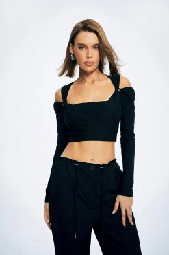 SOLADO Cold Shoulder Button Detail Solid Long Sleeve Top 18 SOLADO Cold Shoulder Button Detail Solid Long Sleeve Top -SOLADO Shop jpeg 4761cf82 1b35 4659 a73d b61f5385e30e 1800x1800