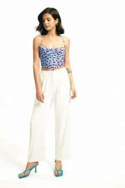 Solado Floral Print Hanky Hem Cross Tie Backless Crop Top -SOLADO Shop jpeg 4ad444cb 4d2b 4d65 8a3b c8a3f487f3fc 1800x1800