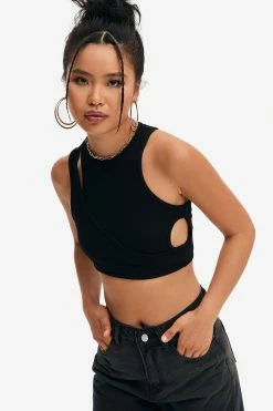 Solado Solid Cut Out Ribbed Crop Top -SOLADO Shop jpeg 4b5fb045 0e04 480a 97a8 7d9dab36f06d 1800x1800