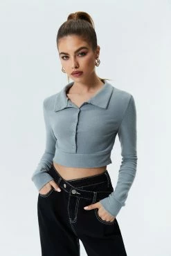 Solado Crop Button Front Long Sleeve Blouse