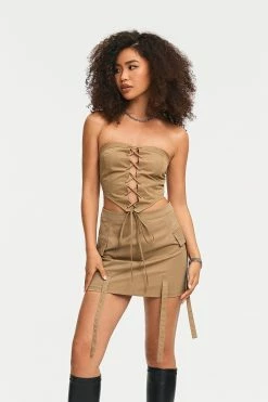 SOLADO Off Shoulder Lace Up Asymmetrical Hem Crop Top 11 SOLADO Off Shoulder Lace Up Asymmetrical Hem Crop Top -SOLADO Shop jpeg 55576c3d a50f 4dc7 bf98 83c9e7888a5a 1800x1800