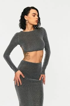 SOLADO Sheen Open Back Long Sleeve Crop Top 11 SOLADO Sheen Open Back Long Sleeve Crop Top -SOLADO Shop jpeg 5644f731 8600 4b67 ae15 7d3766955ede 1800x1800