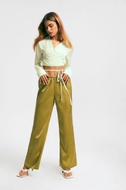 SOLADO Satin Lapel Neck Cross Tie Crop Shirt 11 SOLADO Satin Lapel Neck Cross Tie Crop Shirt -SOLADO Shop jpeg 5777301d d725 4030 96d3 5a10f86c6d37 1800x1800