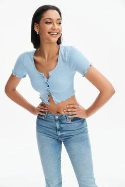 Solado Lettuce Trim Button Front Crop Top 11 Solado Lettuce Trim Button Front Crop Top -SOLADO Shop jpeg 5875ad0c e09d 4d67 ab4e 077059712abf 1800x1800