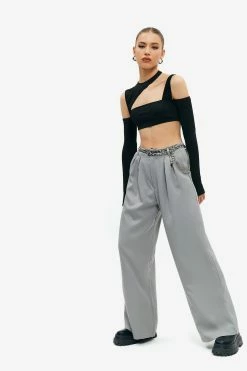 SOLADO Asymmetrical Neck Cold Shoulder Long Sleeve Crop Top -SOLADO Shop jpeg 5b0265ef 1270 40fe 8eaa f645a634af27 1800x1800