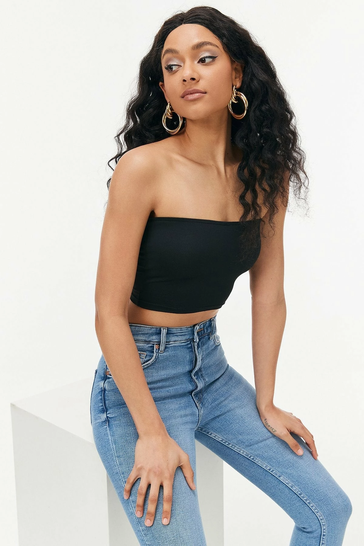 Solado Off Shoulder Tube Solid Crop Top 9 Solado Off Shoulder Tube Solid Crop Top - Image 7