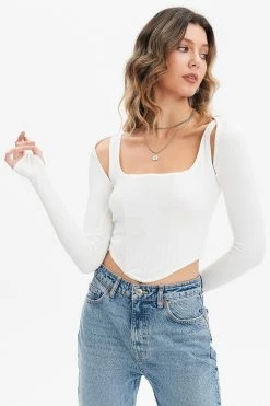 Solado 2 In 1 Knitted Curved Hem Crop Top -SOLADO Shop jpeg 5e8f0136 2b1f 4be9 bbad aa4f66d1a800 1800x1800