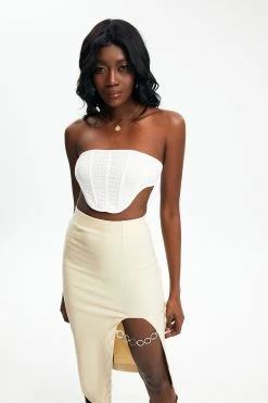 Solado Backless Irregular Hem Tube Tank Top 11 Solado Backless Irregular Hem Tube Tank Top -SOLADO Shop jpeg 66ef725e 643b 4a0b 81b4 02d616298883 1800x1800