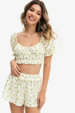 Solado Floral Print Puff Sleeve Crop Top 11 Solado Floral Print Puff Sleeve Crop Top -SOLADO Shop jpeg 684a1dbd 452f 48dc 9482 d29ae89ae365 1800x1800