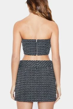 SOLADO Off Shoulder Check Print Button Decor Crop Top 15 SOLADO Off Shoulder Check Print Button Decor Crop Top -SOLADO Shop jpeg 69339f47 2a57 43e7 97ac 47d561ac5426 1800x1800