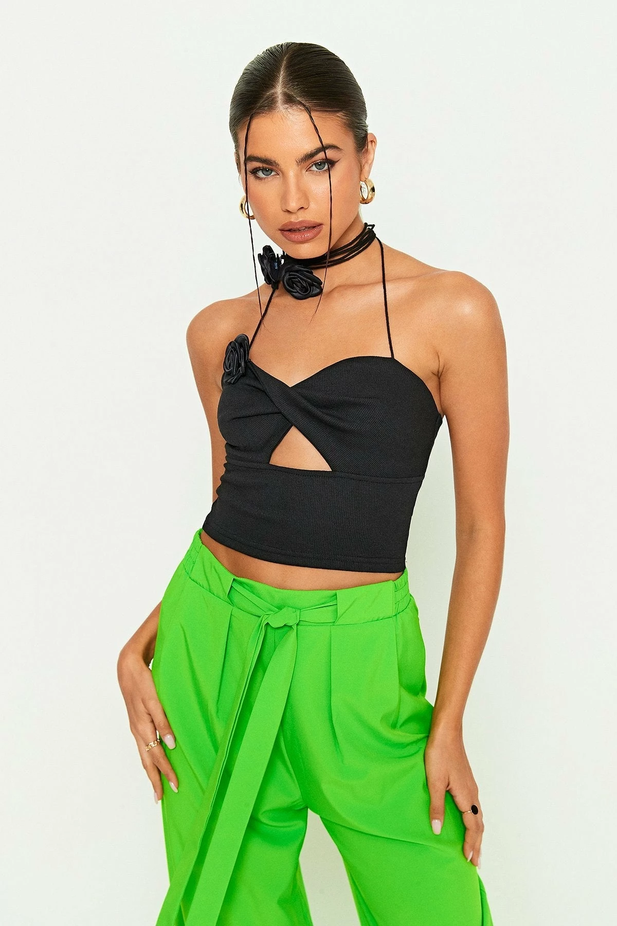 Solado Halter Neck Applique Twist Front Backless Camisole 4 Solado Halter Neck Applique Twist Front Backless Camisole - Image 2