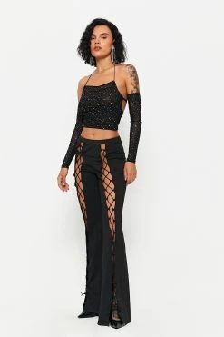 SOLADO Halter Neck Glitter Backless Crop Top With Oversleeve 13 SOLADO Halter Neck Glitter Backless Crop Top With Oversleeve -SOLADO Shop jpeg 6f6f3342 d0da 432a 85cb 42b490ff9c00 1800x1800