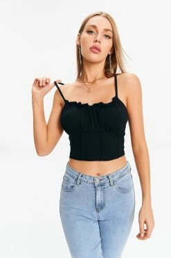 Solado Lettuce Trim Seam Detail Backless Crop Tank Top 13 Solado Lettuce Trim Seam Detail Backless Crop Tank Top -SOLADO Shop jpeg 7415e475 7d4b 4486 bfee 9548f20715b3 1800x1800