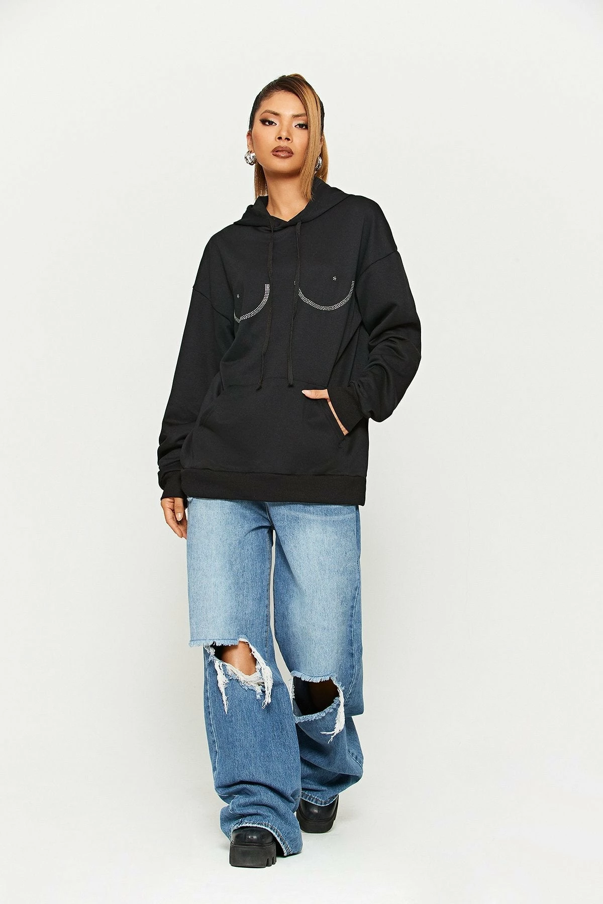 Solado Rhinestone Decor Kangaroo Pocket Long Sleeve Hoodie 5 Solado Rhinestone Decor Kangaroo Pocket Long Sleeve Hoodie - Image 3
