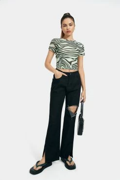 Solado Swirl Print Round Neck Colorblock Crop Top 12 Solado Swirl Print Round Neck Colorblock Crop Top -SOLADO Shop jpeg 79054bfd 2ba4 4684 8c2d a93d55871b21 1800x1800