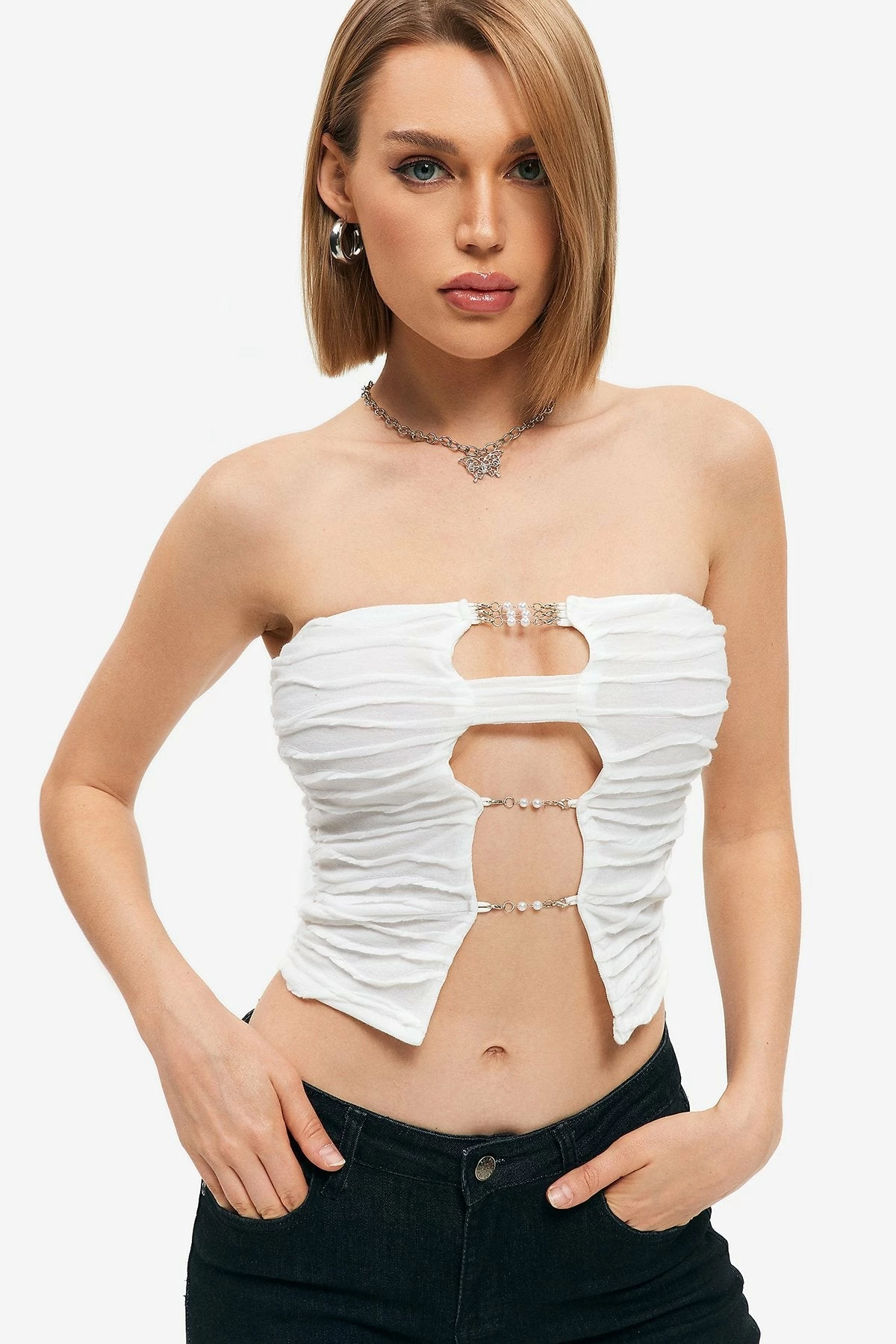Solado Cut Out Pleated Tube Crop Top 3 Solado Cut Out Pleated Tube Crop Top