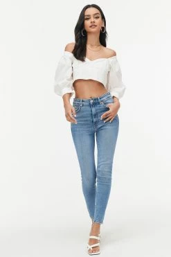Solado Off Shoulder Puff Sleeve Crop Top 11 Solado Off Shoulder Puff Sleeve Crop Top -SOLADO Shop jpeg 7e428301 9497 4f38 a371 b31f0e3182ca 1800x1800