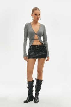 SOLADO Plunging Neck Cross Tie Split Hem Long Sleeve Top -SOLADO Shop jpeg 8312b482 03f0 4868 9be9 ac4fda2dfc6b 1800x1800