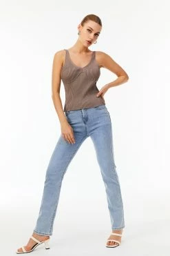 Solado Rib-knit Plunging Neck Backless Tank Top 11 Solado Rib-knit Plunging Neck Backless Tank Top -SOLADO Shop jpeg 835b2535 8ecb 421f bcf7 3f6c33f92d29 1800x1800