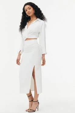 Solado Lapel Neck Ruched Solid Crop Top 14 Solado Lapel Neck Ruched Solid Crop Top -SOLADO Shop jpeg 84e0ff92 8d7c 4040 a7a6 1a41029813ef 1800x1800