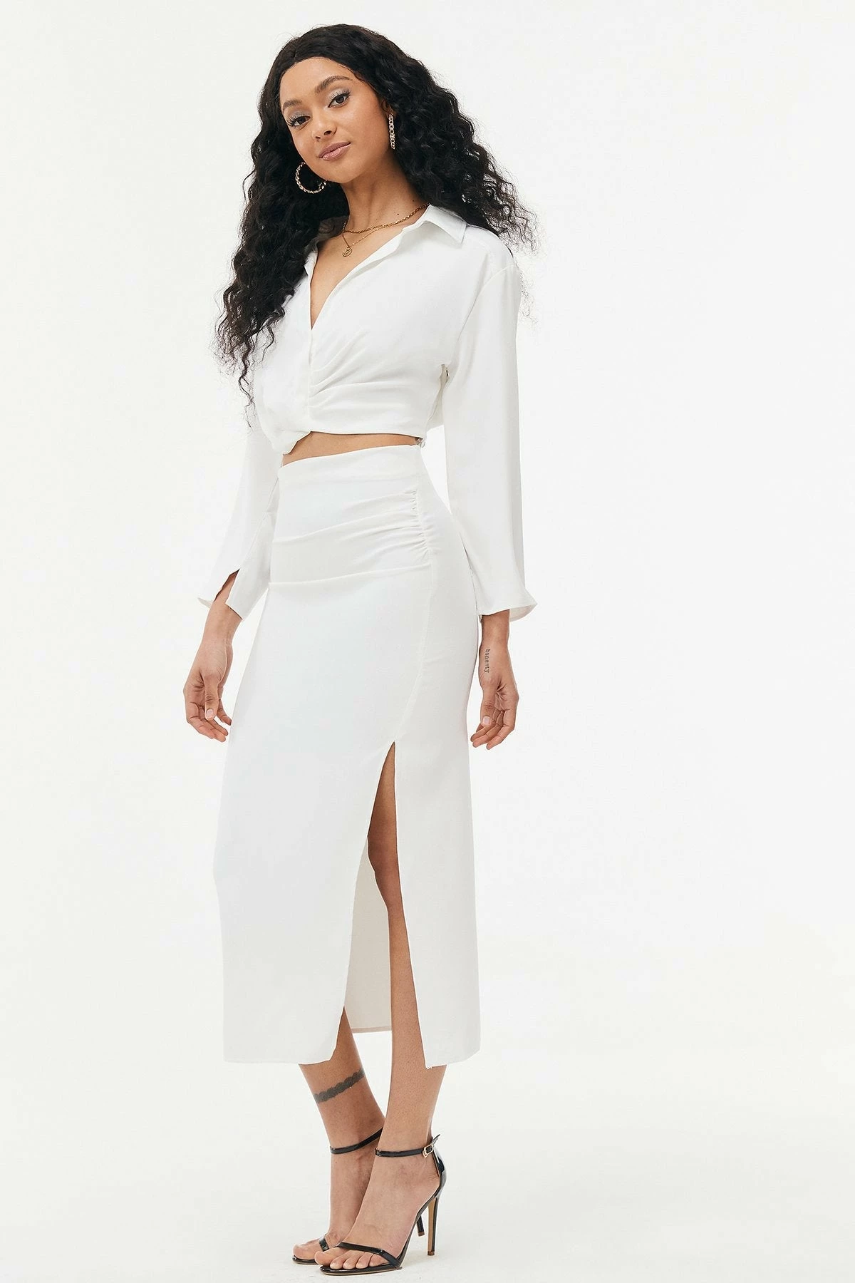 Solado Lapel Neck Ruched Solid Crop Top 8 Solado Lapel Neck Ruched Solid Crop Top - Image 6