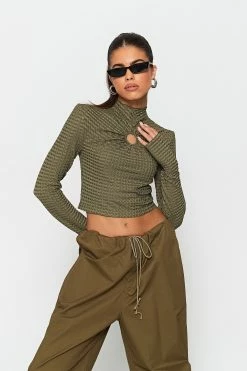 SOLADO Mock Neck O-Ring Front Thumb Hole Long Sleeve Top 11 SOLADO Mock Neck O-Ring Front Thumb Hole Long Sleeve Top -SOLADO Shop jpeg 853b7970 0229 48dd 933e d55e90f18b55 1800x1800