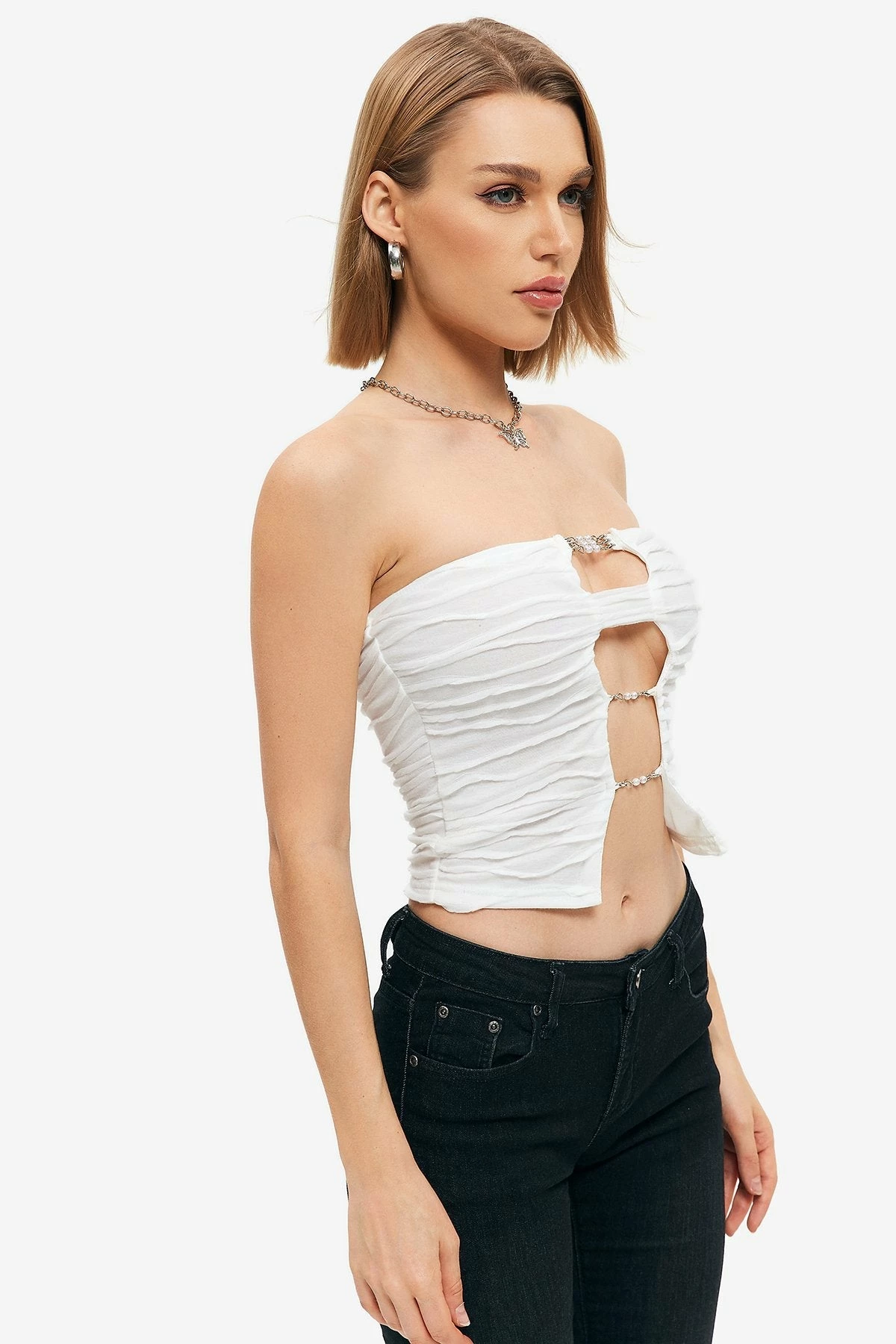 Solado Cut Out Pleated Tube Crop Top 5 Solado Cut Out Pleated Tube Crop Top - Image 3