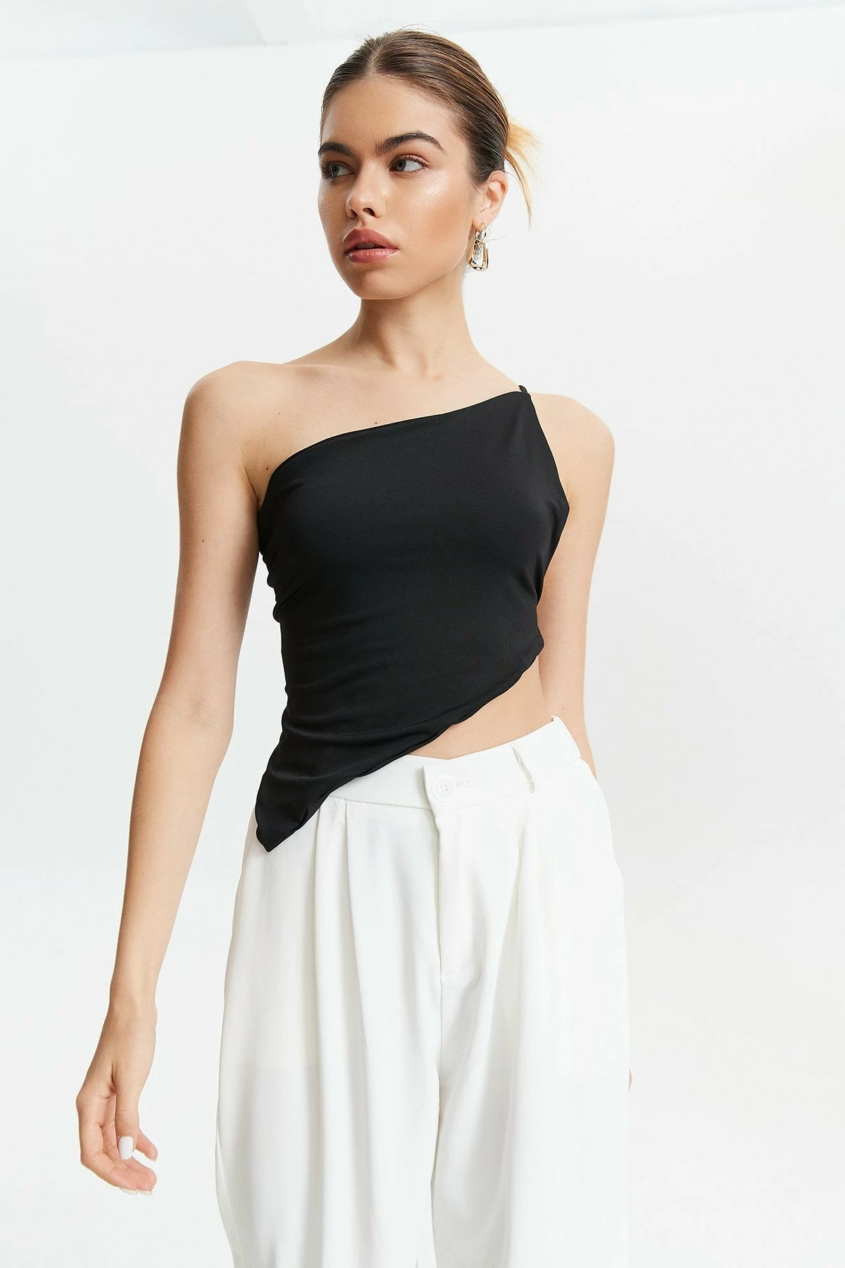 Solado Asymmetrical Tie Back Solid Backless Crop Top 3 Solado Asymmetrical Tie Back Solid Backless Crop Top