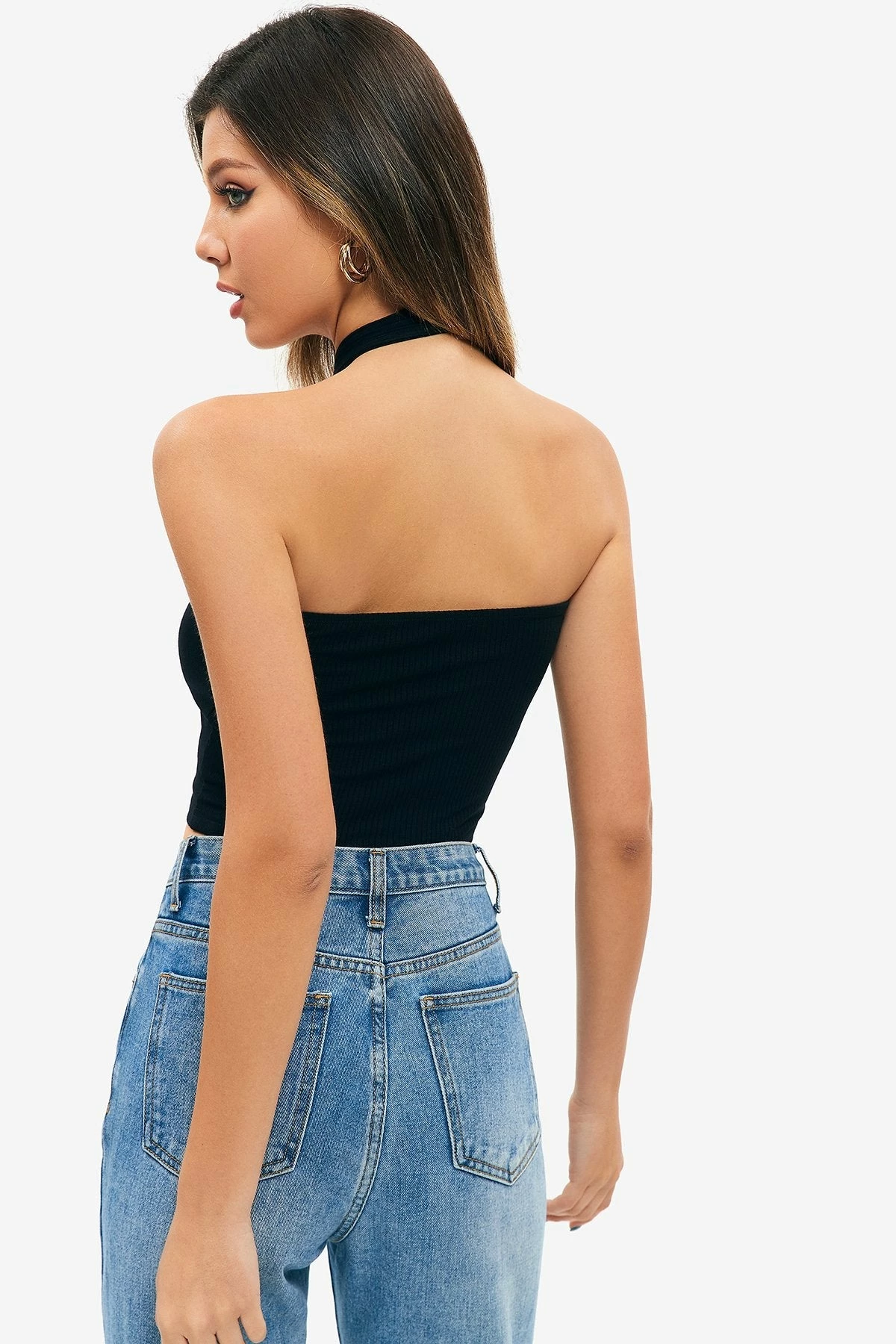 Solado Halter Neck Keyhole Ribbed Knit Backless Crop Top 4 Solado Halter Neck Keyhole Ribbed Knit Backless Crop Top - Image 2