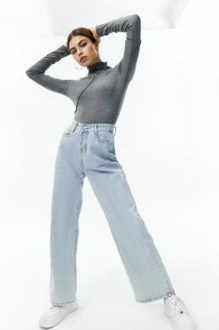 Solado Mock Neck Seam Detail Long Sleeve Top 13 Solado Mock Neck Seam Detail Long Sleeve Top -SOLADO Shop jpeg 897bc8df ec40 47ff 9b90 84750e3d2714 1800x1800