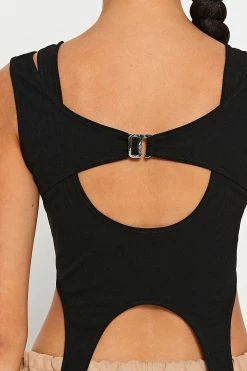 SOLADO 2 In 1 Cut Out Asymmetrical Hem Tank Top 13 SOLADO 2 In 1 Cut Out Asymmetrical Hem Tank Top -SOLADO Shop jpeg 8e144aff 4c4f 441c a13f ee274bff320f 1800x1800