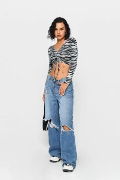 Solado Zebra Print Drawstring Ruched Long Sleeve Top 11 Solado Zebra Print Drawstring Ruched Long Sleeve Top -SOLADO Shop jpeg 8eaac840 af4f 472c 9079 c03d03c5b205 1800x1800