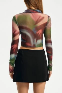 SOLADO Lapel Neck Abstract Print Long Sleeve Crop Top 15 SOLADO Lapel Neck Abstract Print Long Sleeve Crop Top -SOLADO Shop jpeg 8eccccfa cf06 4f6e a6f1 2b872f610761 1800x1800
