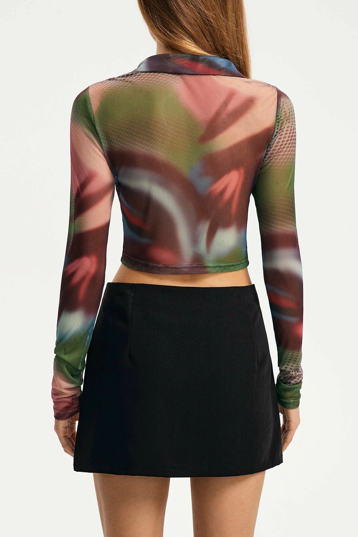 SOLADO Lapel Neck Abstract Print Long Sleeve Crop Top 9 SOLADO Lapel Neck Abstract Print Long Sleeve Crop Top - Image 7